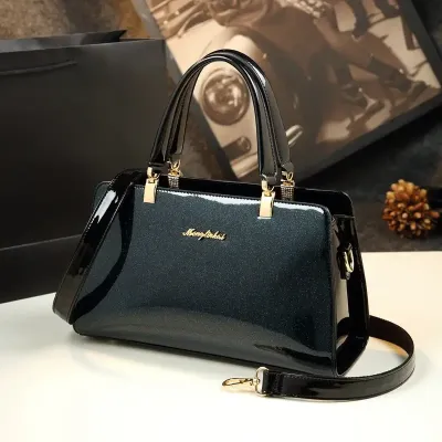 LUXURY UNIVERSAL ONE-SHOULDER BAG